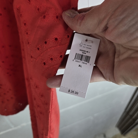 Old Navy Eyelet Cotton Short Sleeve Shirt New - Picture 4 of 6